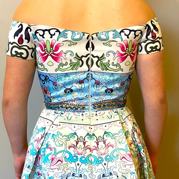 Forever Unique graduation prom dress - Picture 2 of 7